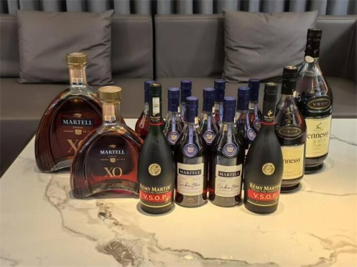 枣庄市KTV预订指南_ 深夜订房网